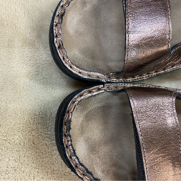 NAOT Hook and Loop Sandals size 41 - Picture 5 of 11